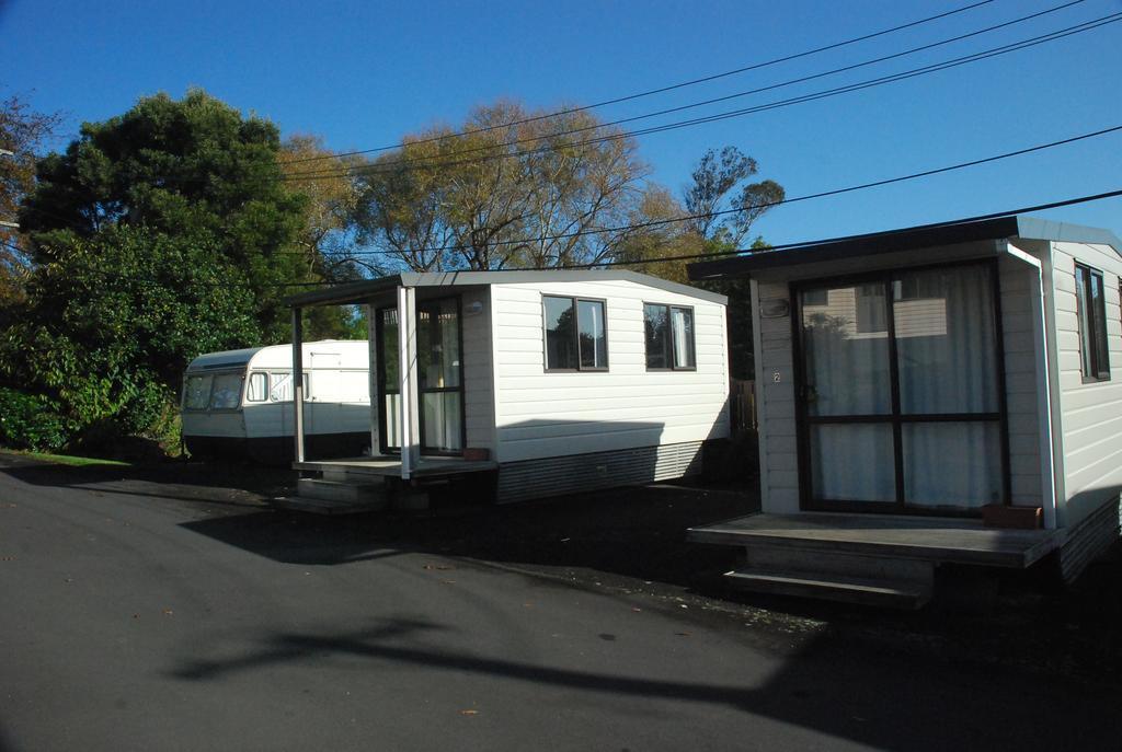 Avondale Motor Park Hotel Auckland Exterior photo