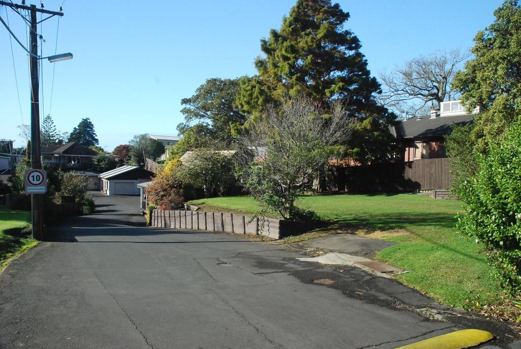 Avondale Motor Park Hotel Auckland Exterior photo